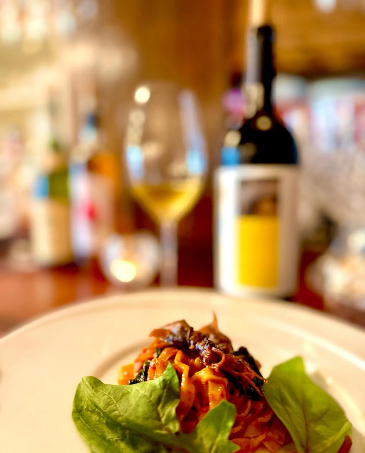 コッリベルメンティーノ × ホタルイカとほうれん草のトマトパ...