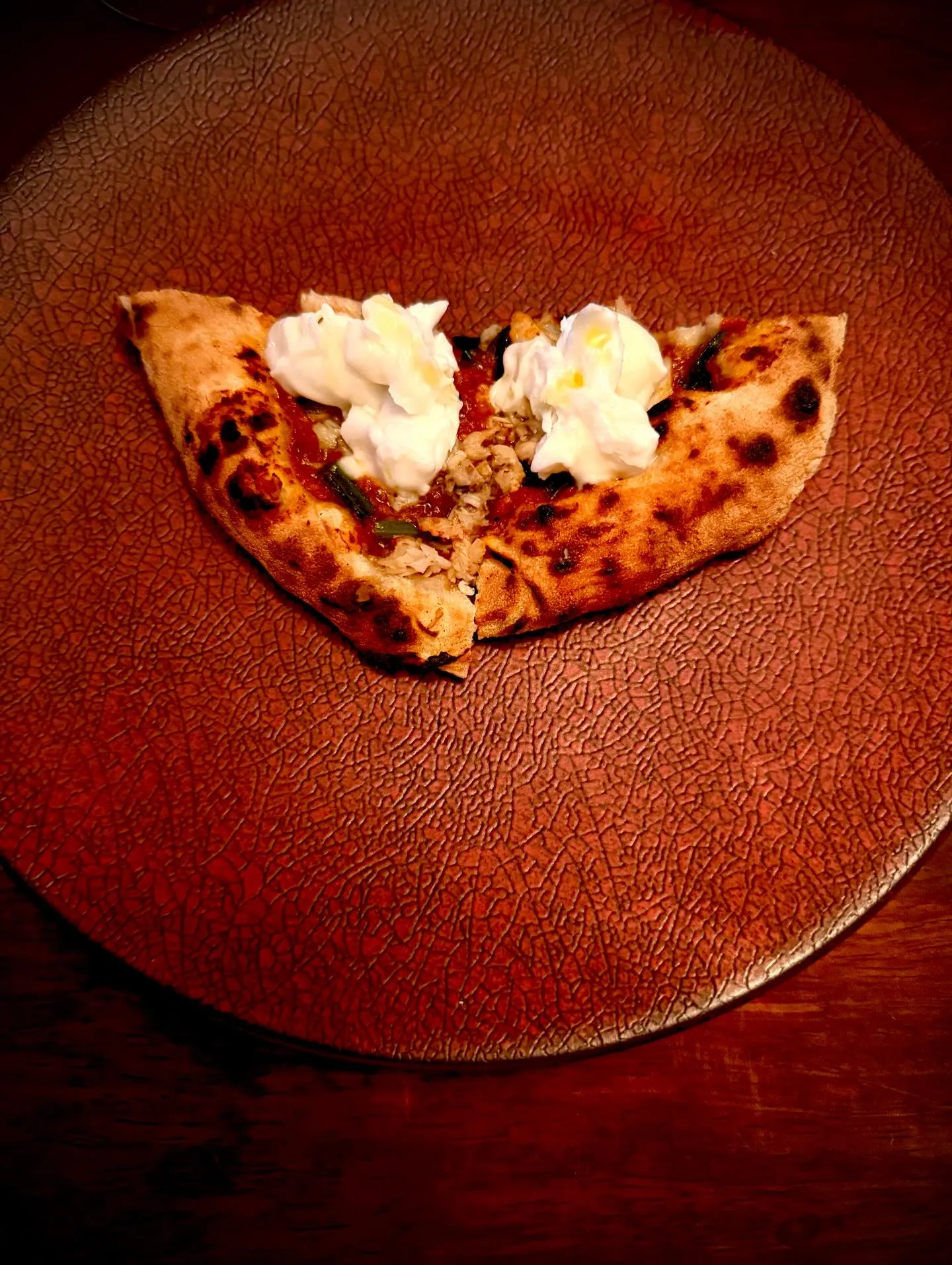 🍷✨ズワイガニのトマトソースピッツァとRaboso DOCの...